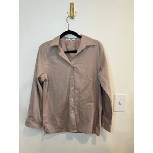 Foxcroft Wrinkle Free Button Down Shirt 6 Beige Striped Workwear Career Blouse